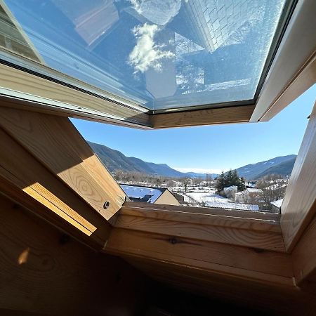 Acogedor Atico Duplex En El Centro En Biescas/4Pax公寓 外观 照片
