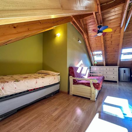 Acogedor Atico Duplex En El Centro En Biescas/4Pax公寓 外观 照片
